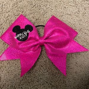 Cheer Athletics Panthers “Worlds 2017” PracticeBow